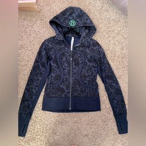 Lululemon scuba jacket